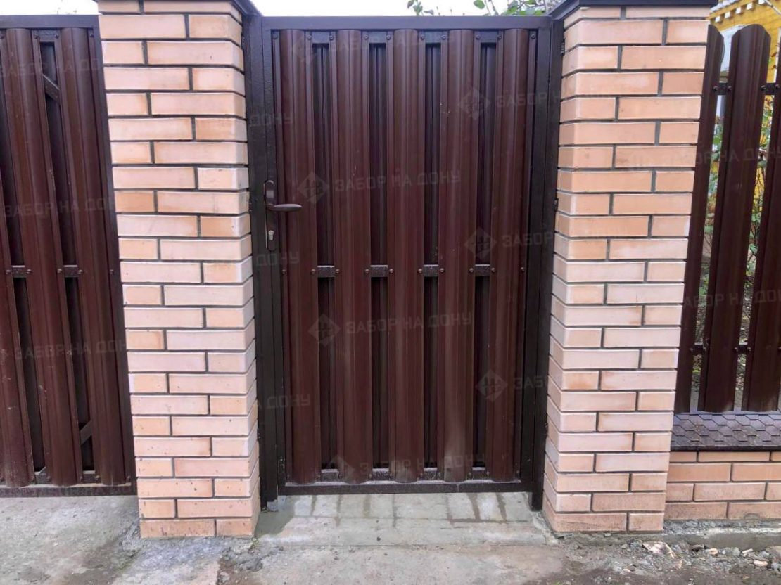 Калитка из евроштакетника  в Каменске-Шахтинском